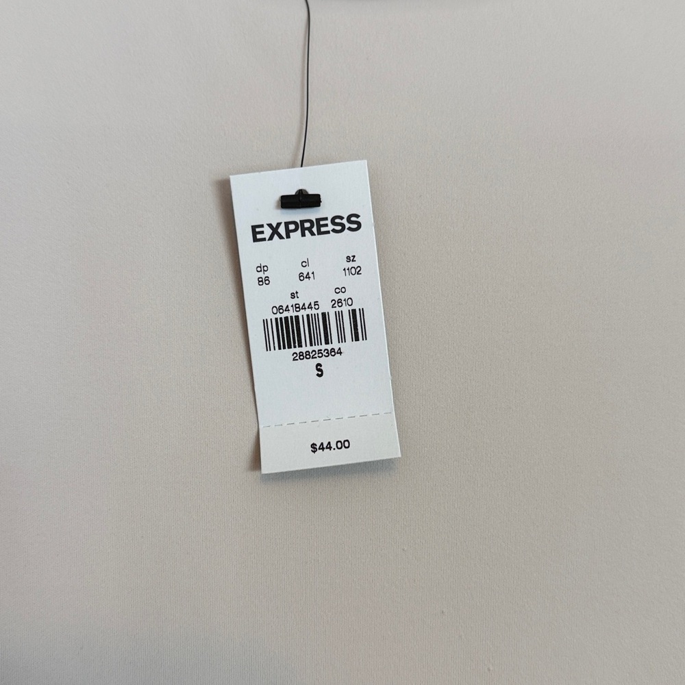Express Cream Tank Top - Picture 2 of 5